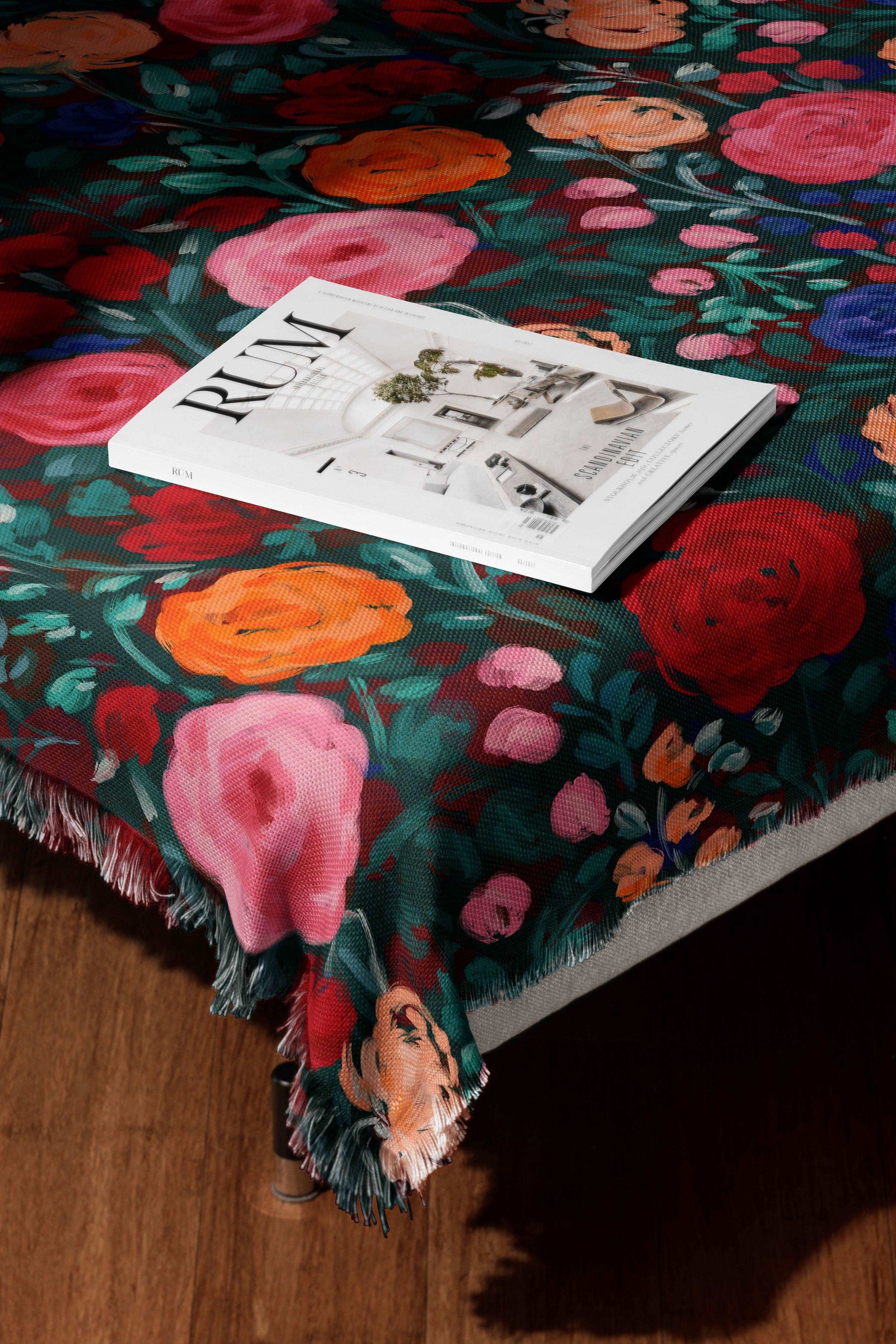 Multicoloured botanical bed cover print design